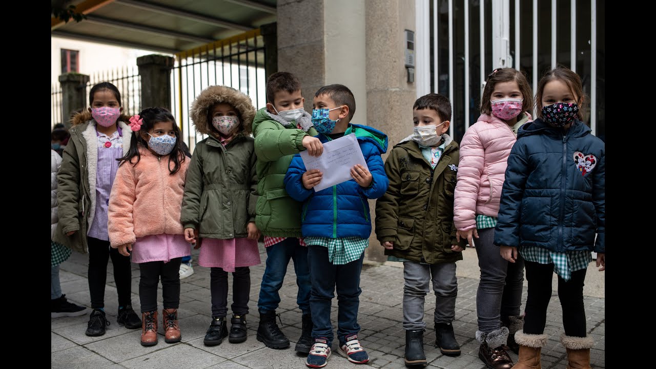 Los alumnos del CEIP Amaro Refojo de Verín envían cartas a La Palma