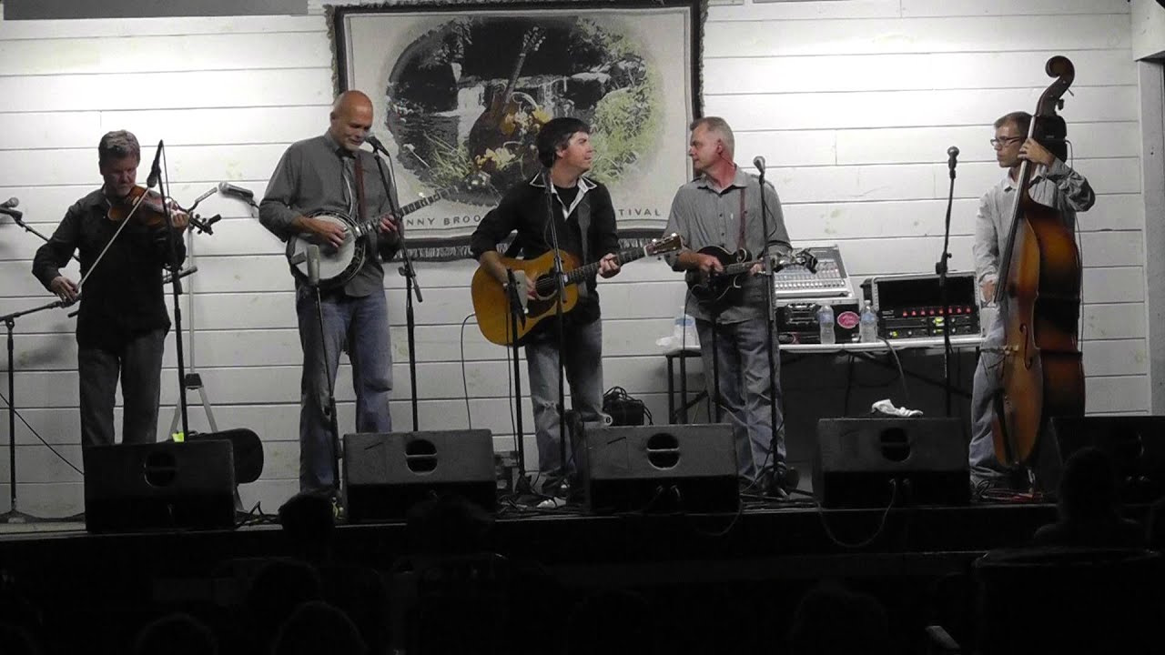 Lonesome River Band - Mary Ann