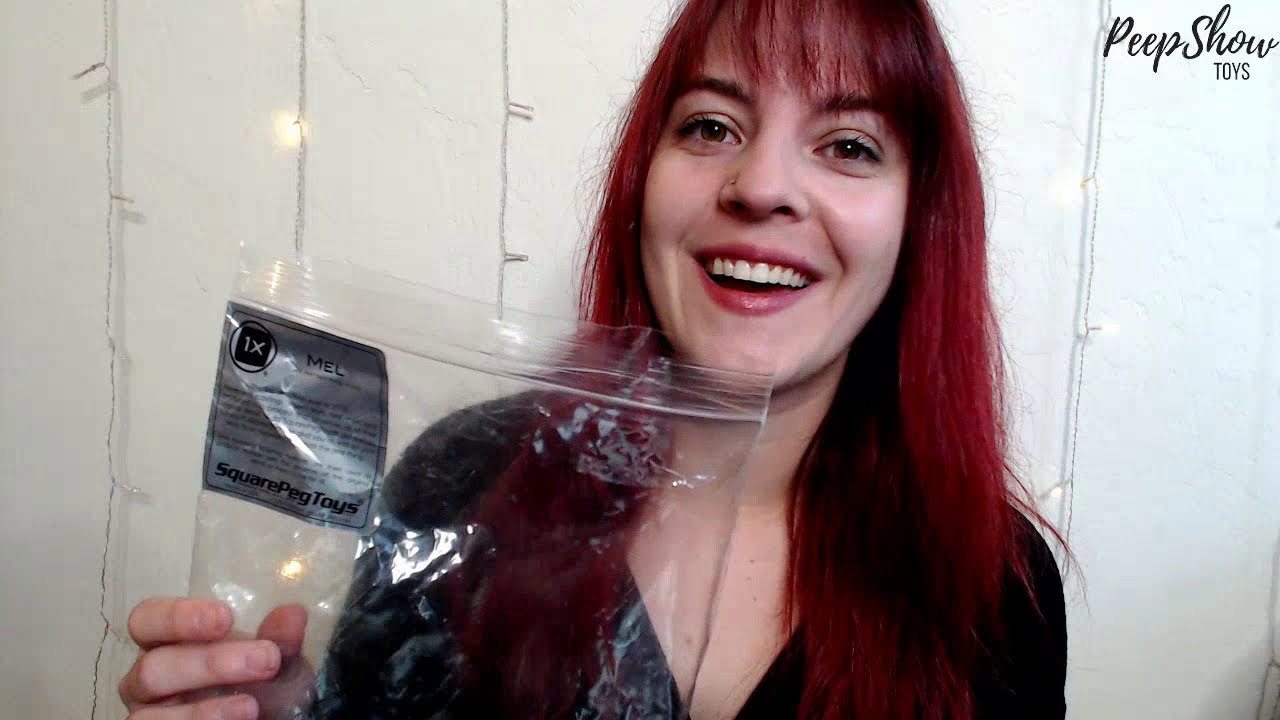 Toy Review -  SquarePegToys&reg; Mel Supersoft Dildo, courtesy of Peepshow Toys