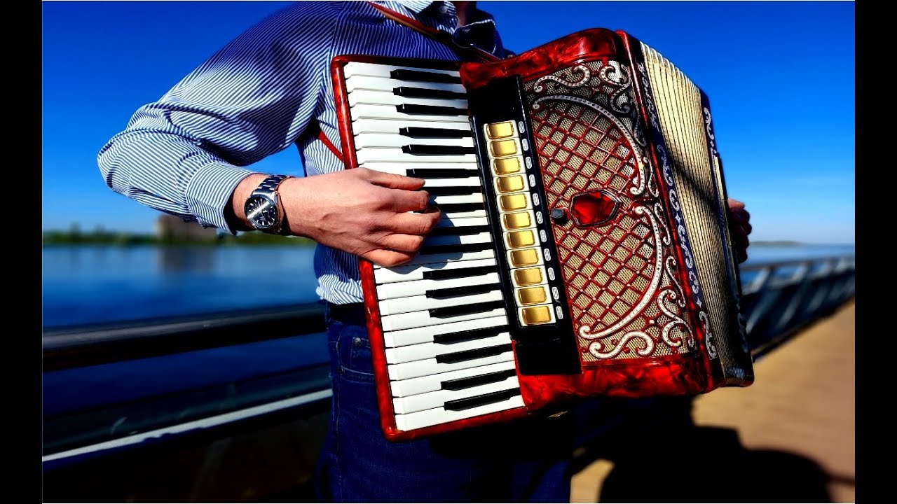 Comment ca va - Akordeon