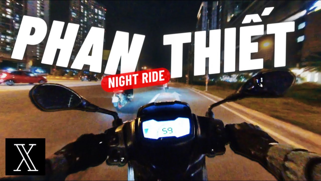 Mũi Né Phan Thiết 1: PHƯỢT XUYÊN ĐÊM cùng Piaggio Medley 2023 | Xì Phố Review GO!