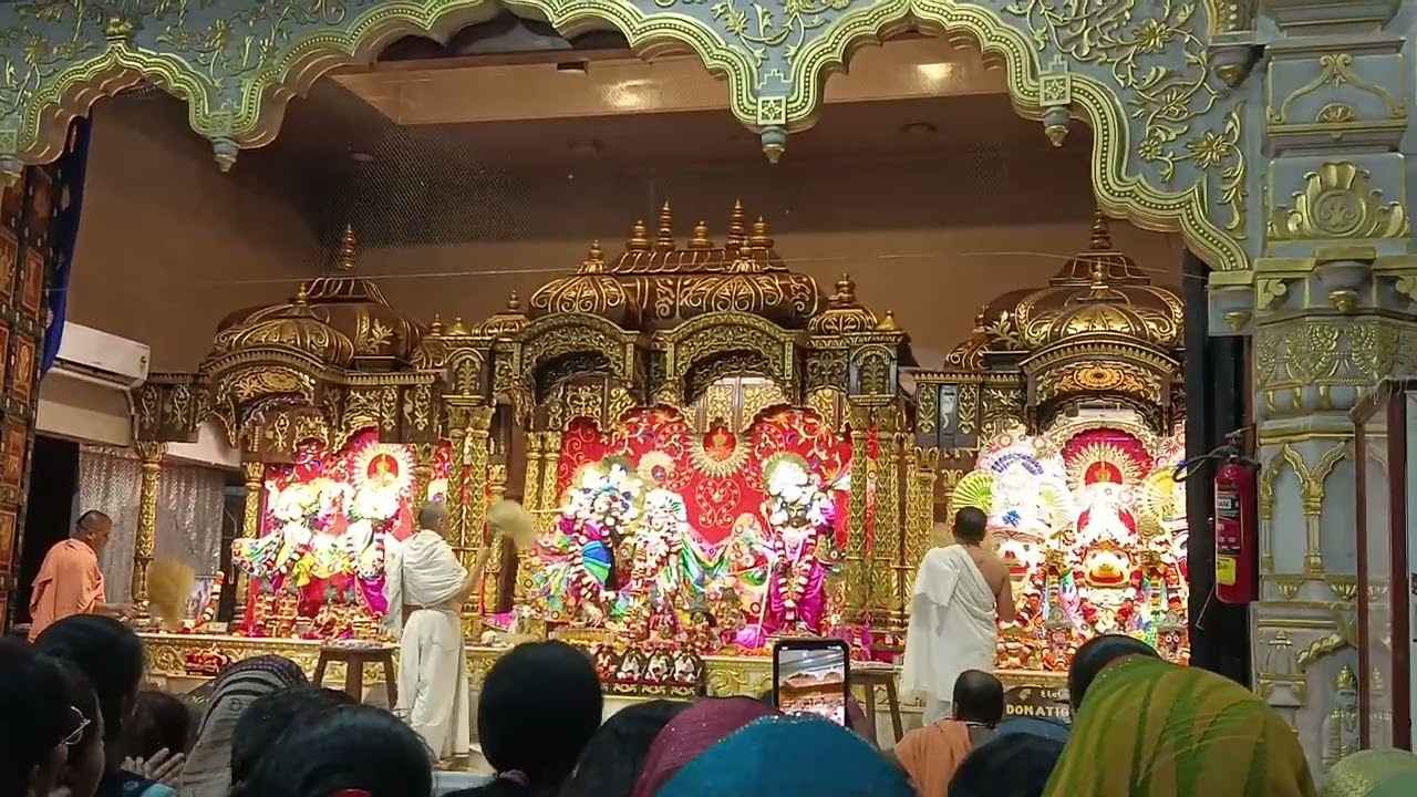 Radhe Krishna 🙏🏻🫀 Surat Gujarat 🌸🙇🏻🌸❤️