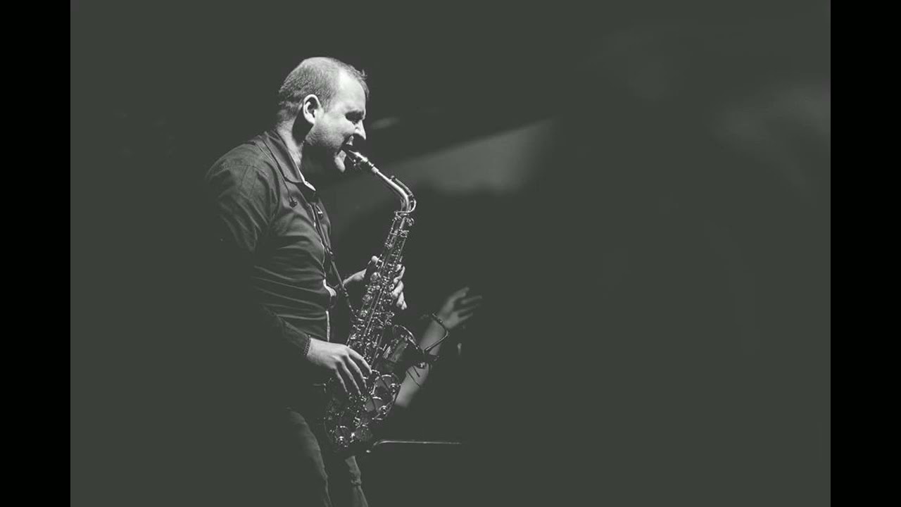 Diamonds - Saxophone cover by Mihai Stanciuc