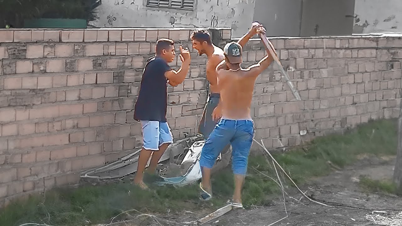 0 IQ MOMENTS