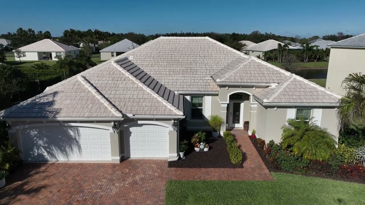 2570 Barbados Ln | Vero Beach, FL