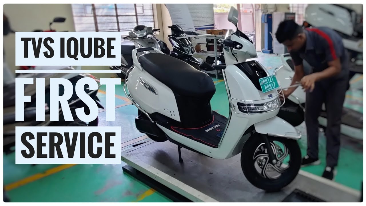 2021 TVS iQube Electric | First Service Details Explained, INR 400 | Side Panels Damaged | DNA VLOGS