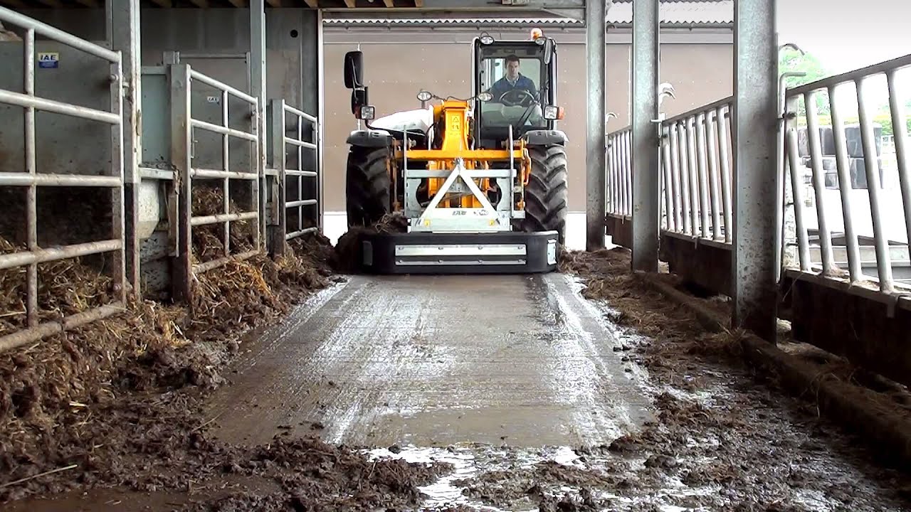 IAE X180 Yard Scraper
