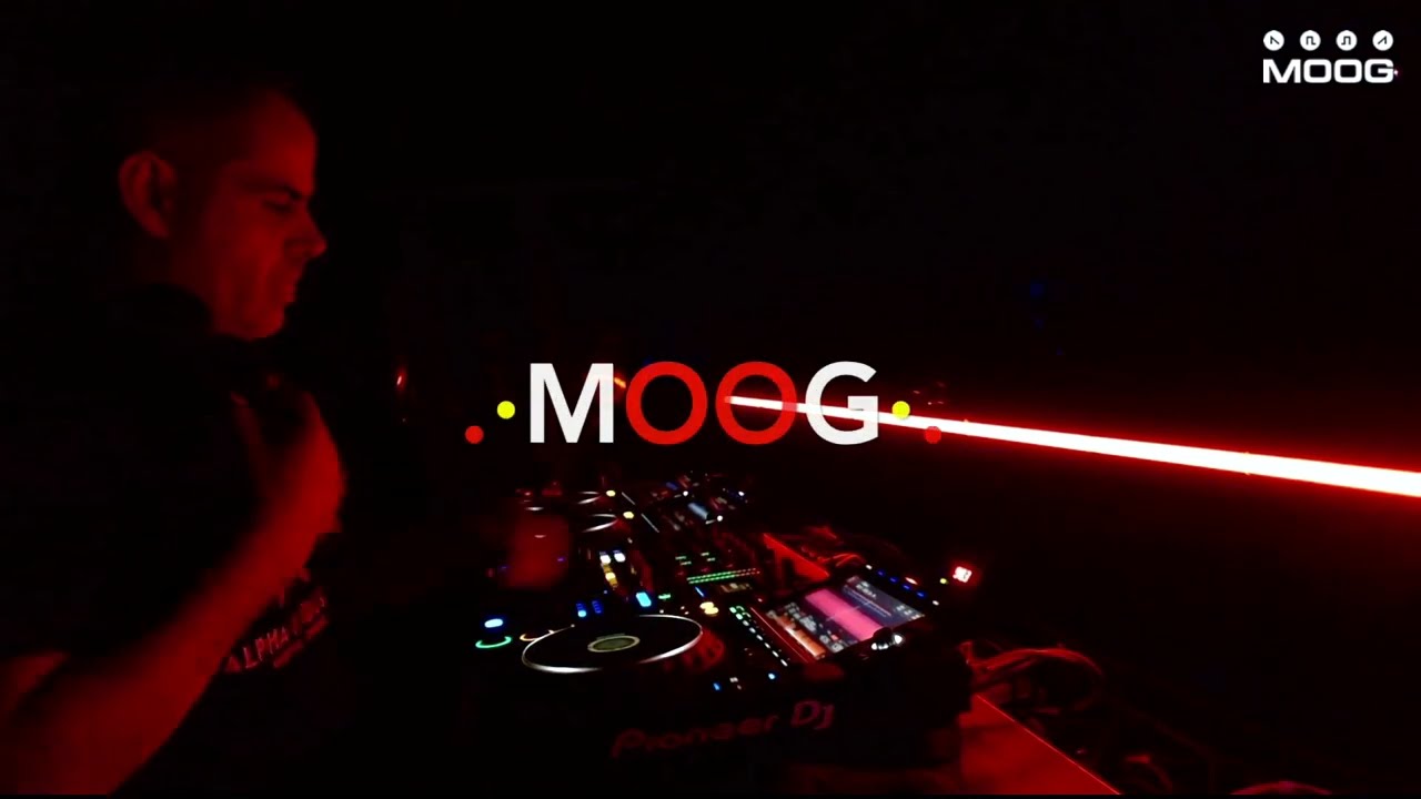javi Gon@Moog (29&middot;9&middot;2024)