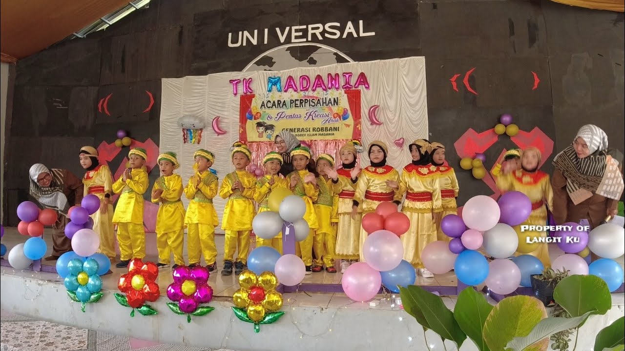 Penampilan Kreasi Seni dari Siswa-siswi TK Islam Madania