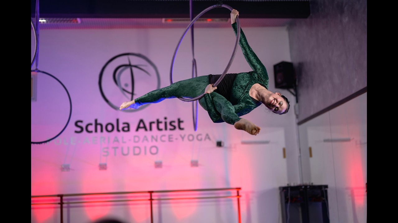 Večírek Scholy Artist - Aerial Hoop s Petrou Kmeťkovou - Miška sólo - mírně pokročilé
