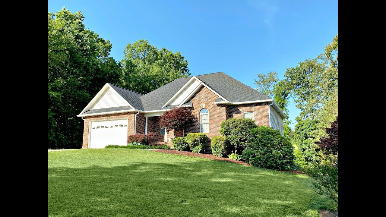 Hickory NC Home For Sale in Mountain View
