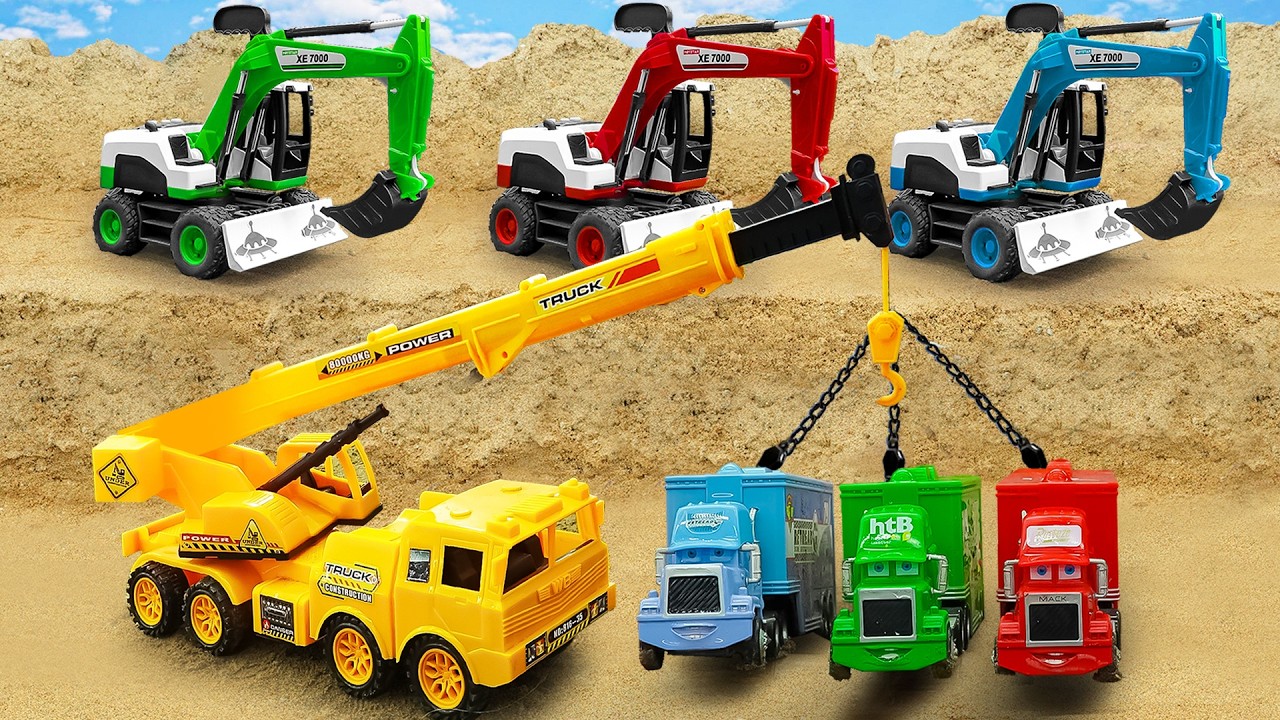 Excavator, Roller and Crane Truck Build a Sand Road! Toy Truck Adventure