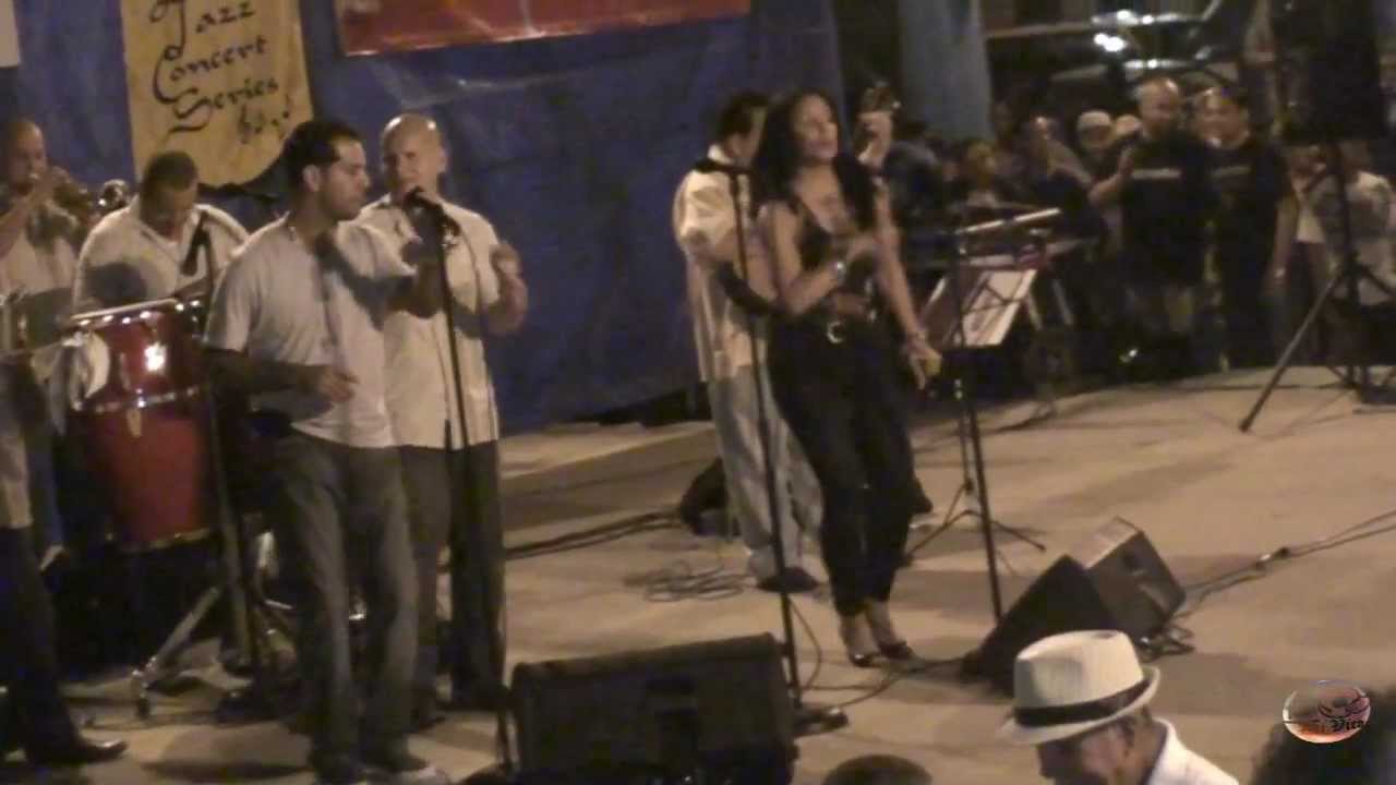 Conjunto Imagen & Jenny Colon-Mentiras.