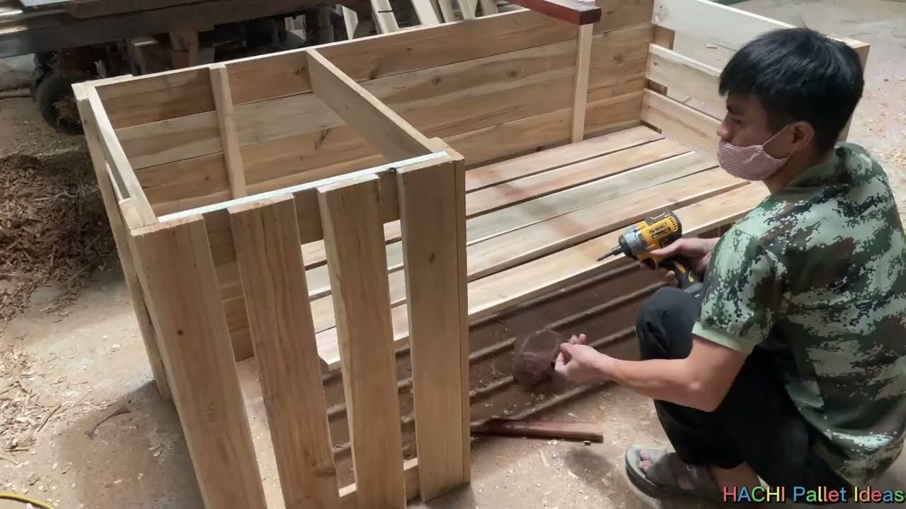 Building a Stylish and Sustainable Bar Counter with Pallets - The Ultimate Guide