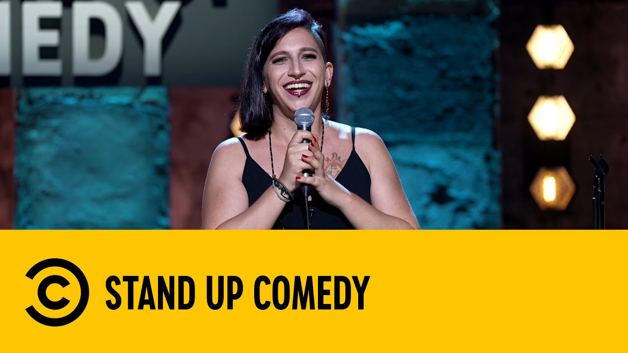 Laura Pusceddu - Si parla solo dei belli - Stand Up Comedy