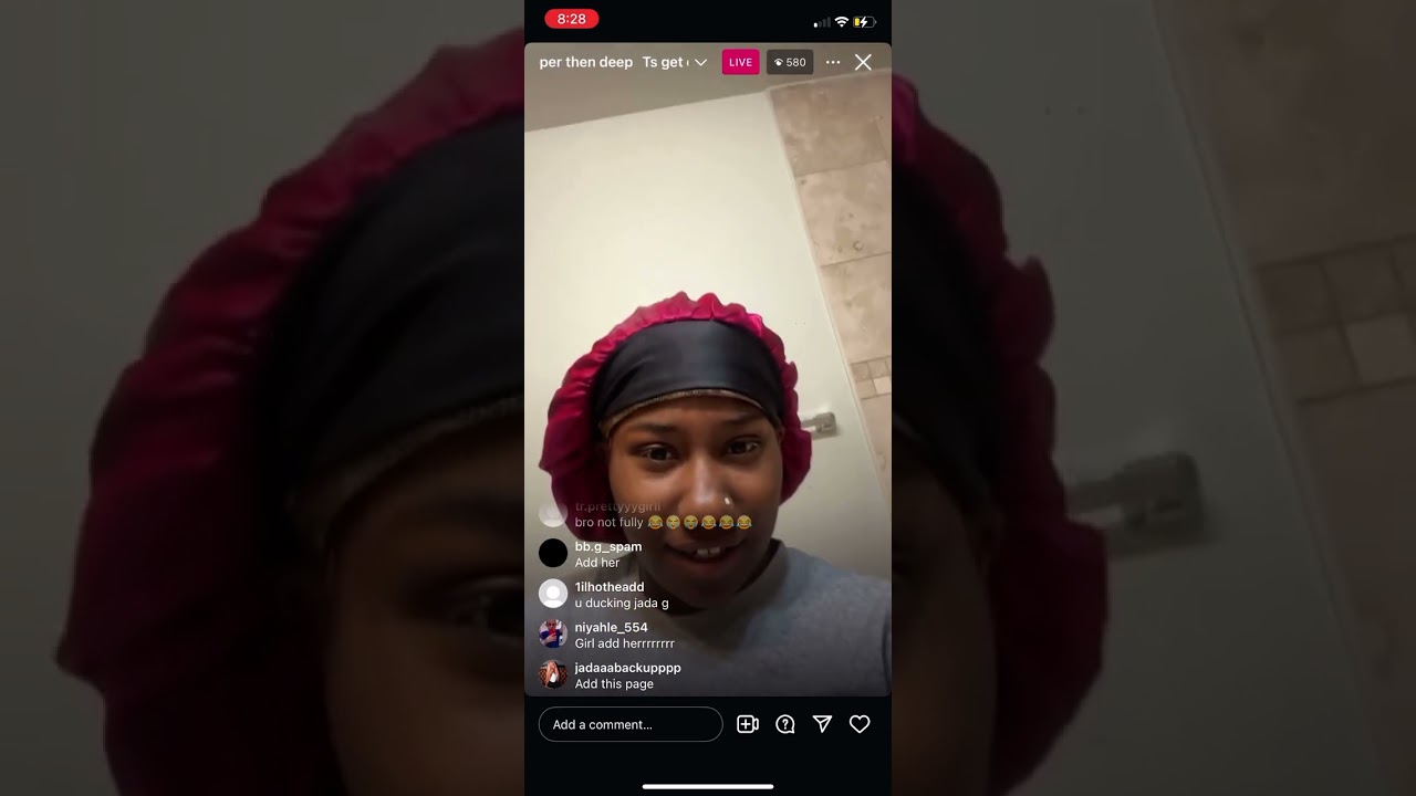 Nay moore goes live clapping back at jada and fullychop for saying she playing both sides👀
