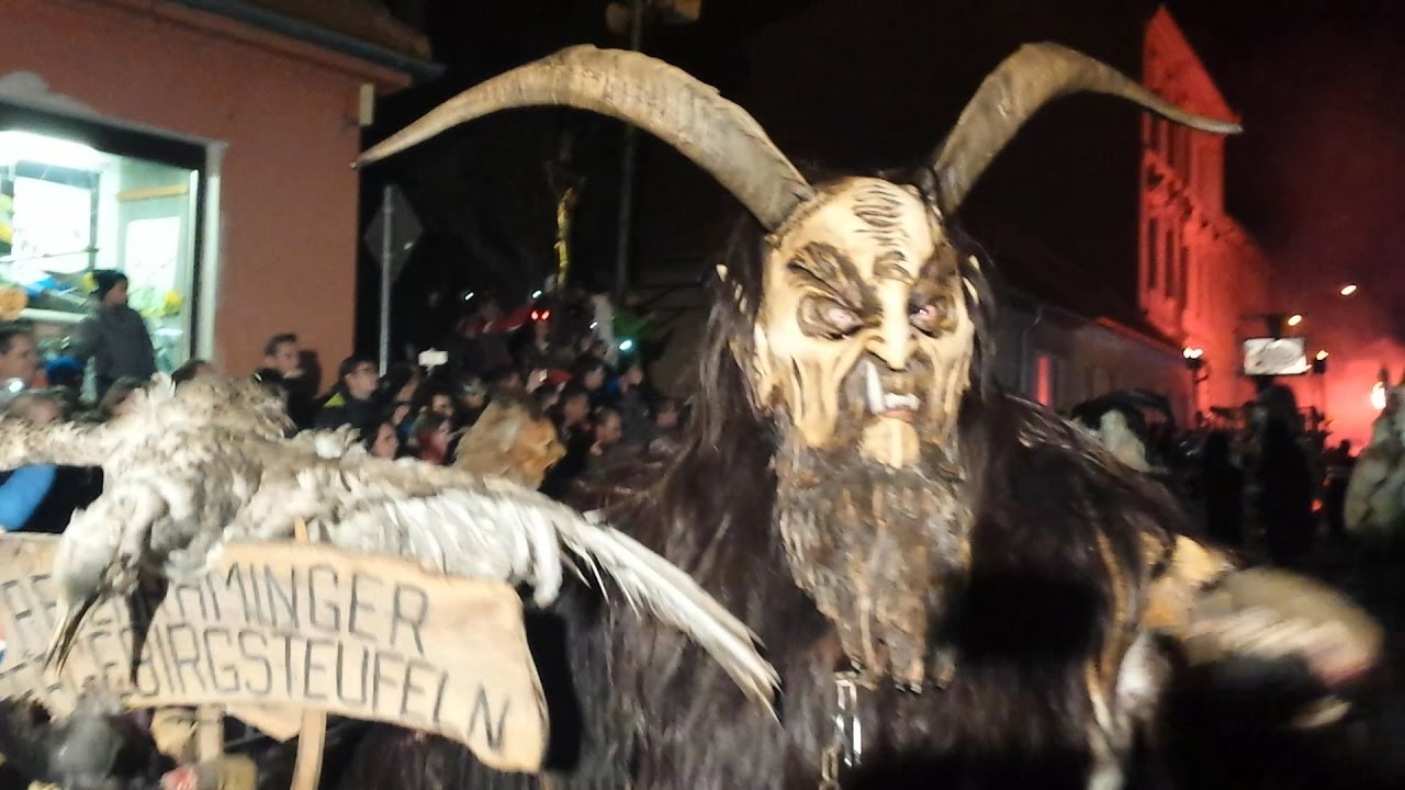 POCHOD RAKOUSKÝCH ČERTŮ V ŽIDLOCHOVICÍCH  2016