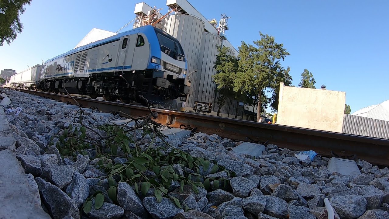 Primer Viaje de Prueba, Nueva Locomotora Stadler N°3702 de Portren.