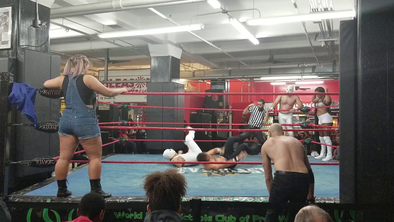 WUW Gold Wars WUW Tag Team Championship Match (Intergender) (c) Honchos w Sam vs The Medics w Rene