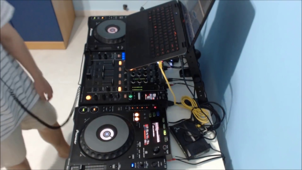 DJ ViperStar - The S3RLtastic Showcase