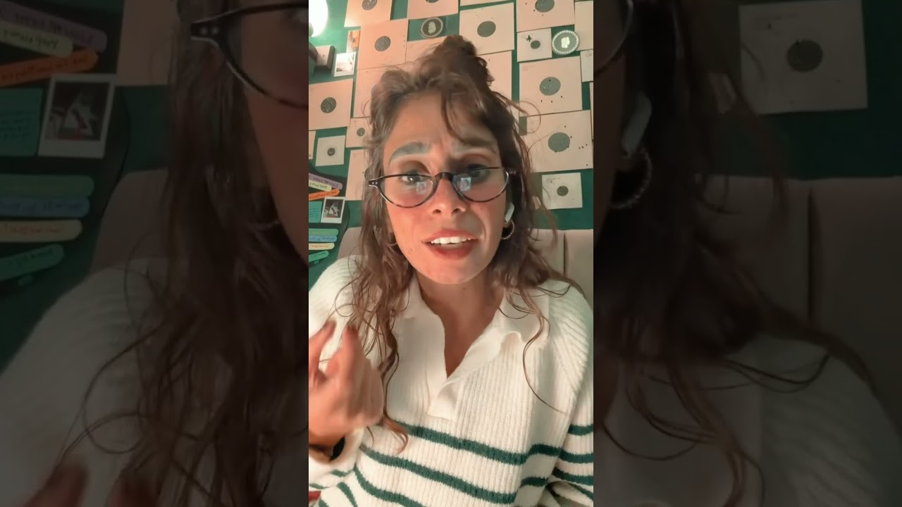 اللي بيلمس مشاعر حد تاني بيجي يلمس مشاعر تانية 