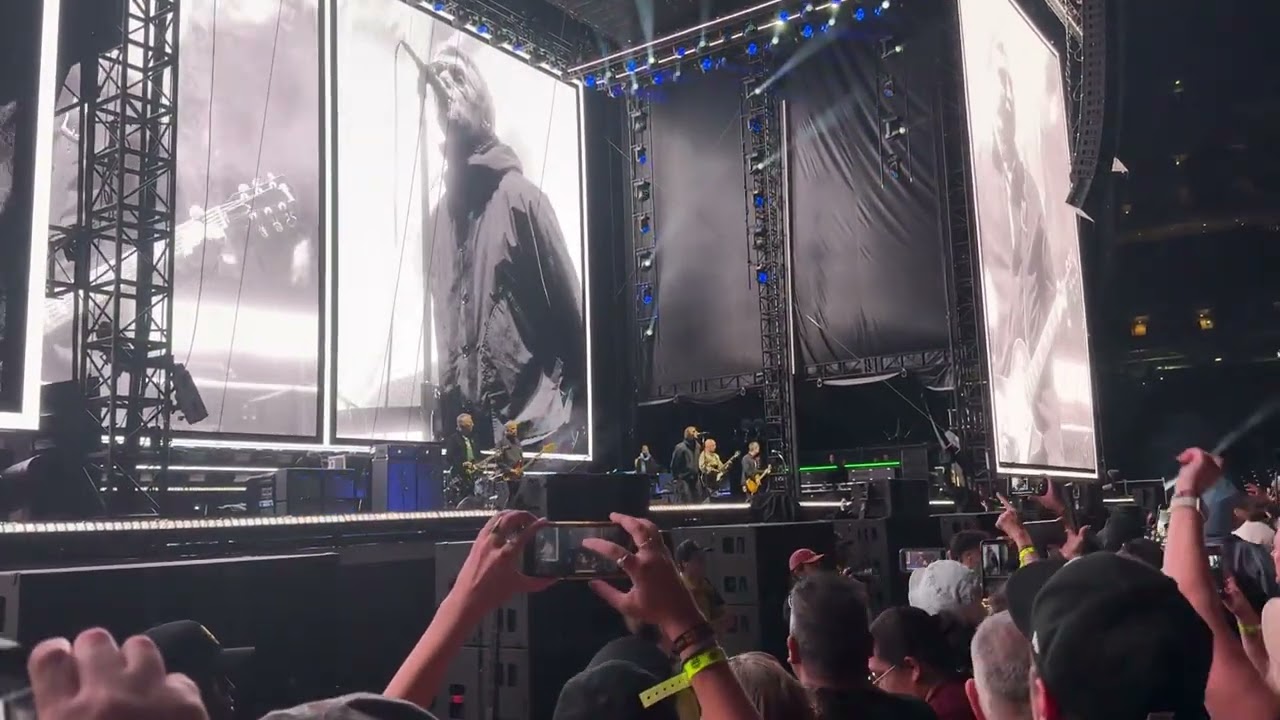Hello - Oasis, Live in 25’ @ Metlife Stadium 8/31/2025