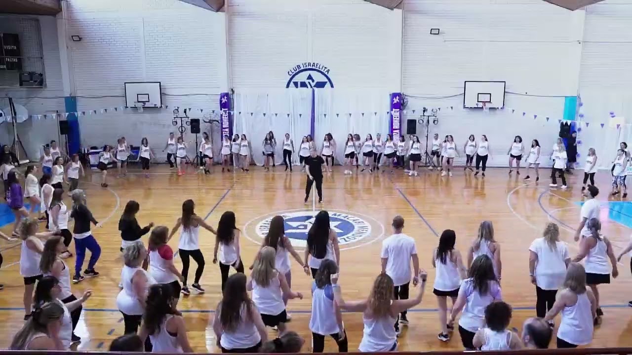 Yeladim Shel Kaitz - Michael Barzelai