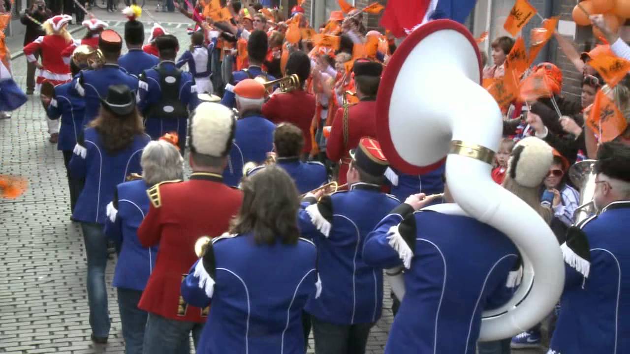 De Dorini's - Nederland (Oranjelied)