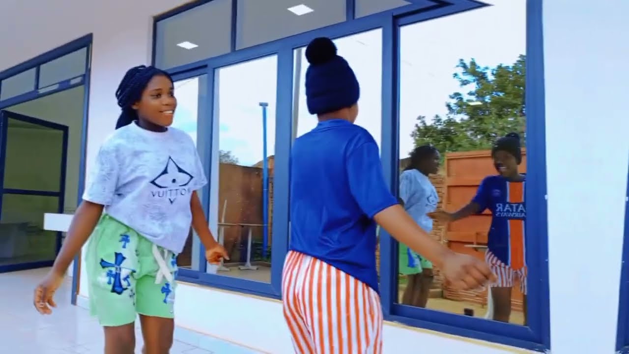 GINO-BOY Feat SUE-BOY—KWENDENAYO (Oficial Vídeo By M-Serviços)