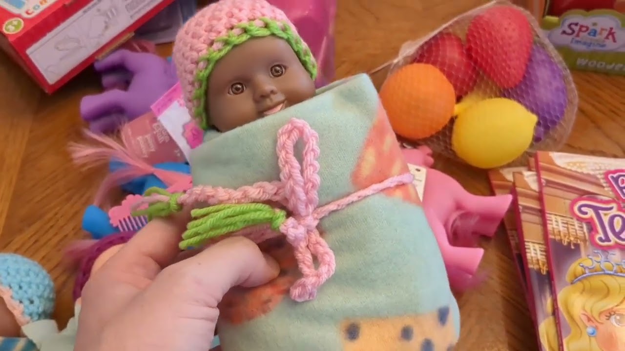 Organizing and Packing my latest Operation Christmas Child Items [plus my Temu order arrived]!