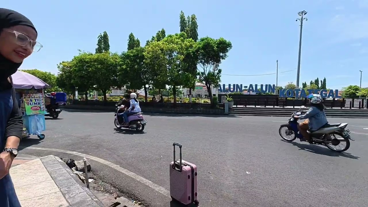 POV JALAN JALAN DI ALUN ALUN KOTA TEGAL TAMAN PANCASILA 