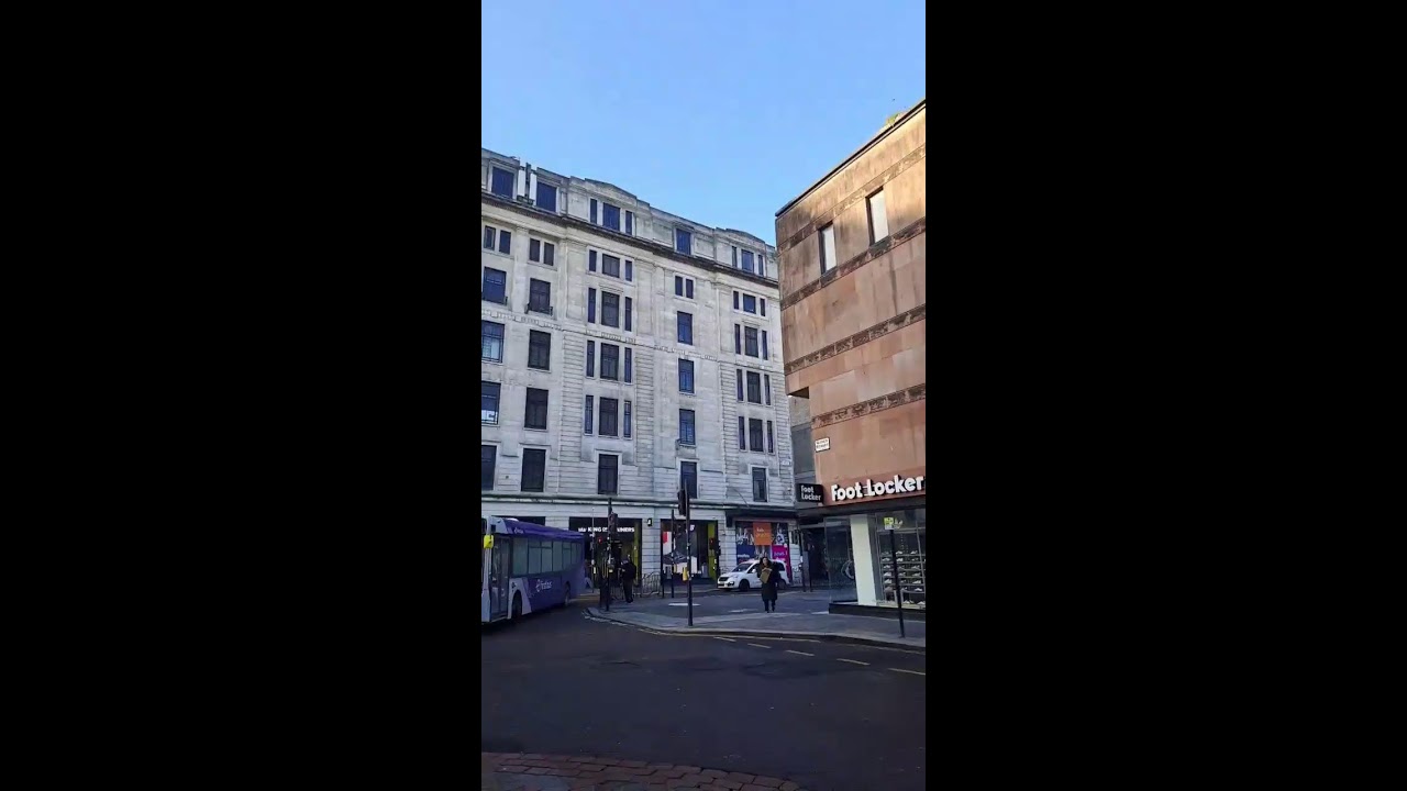Glasgow City Centre Live Walk - Frosty
