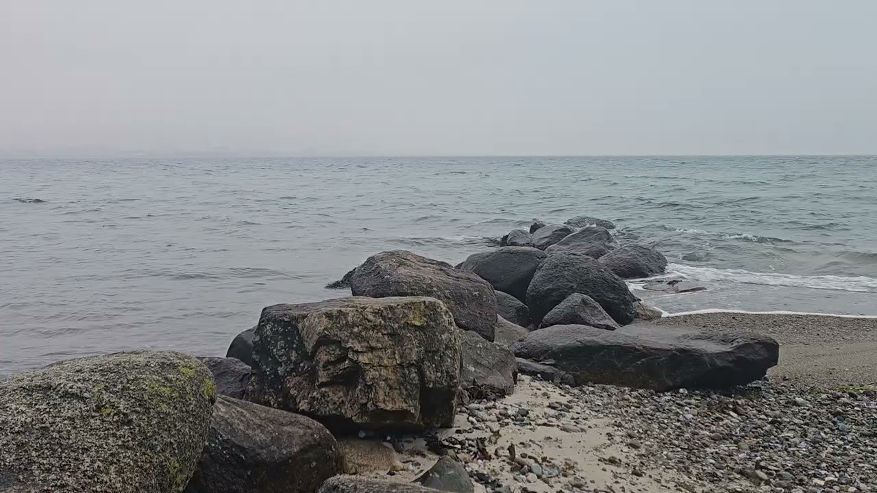 4K Stillscape by the Sea