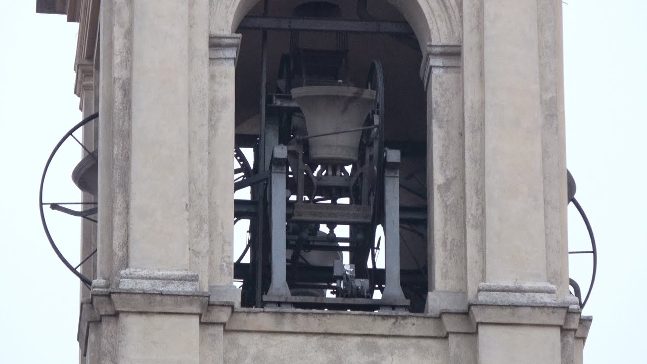 Италия [4K] Торжественный звон пяти колоколов в Казорате Семпионе на Богоявление