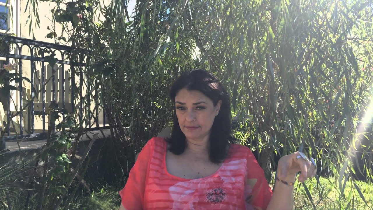 Califorina Psychic and Author Tori Hartman Chats about  Life Purpose Divination