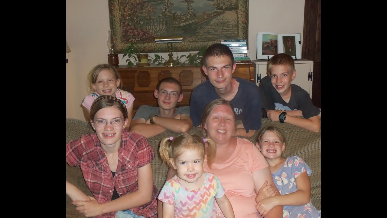 Money Saving Tips That Work for Our LARGE FAMILY!