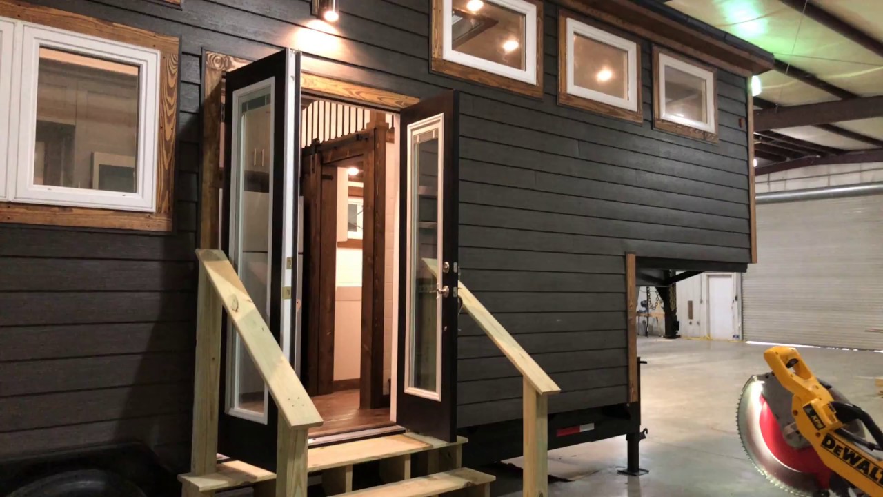 33' Lookout from Tiny House Chattanooga