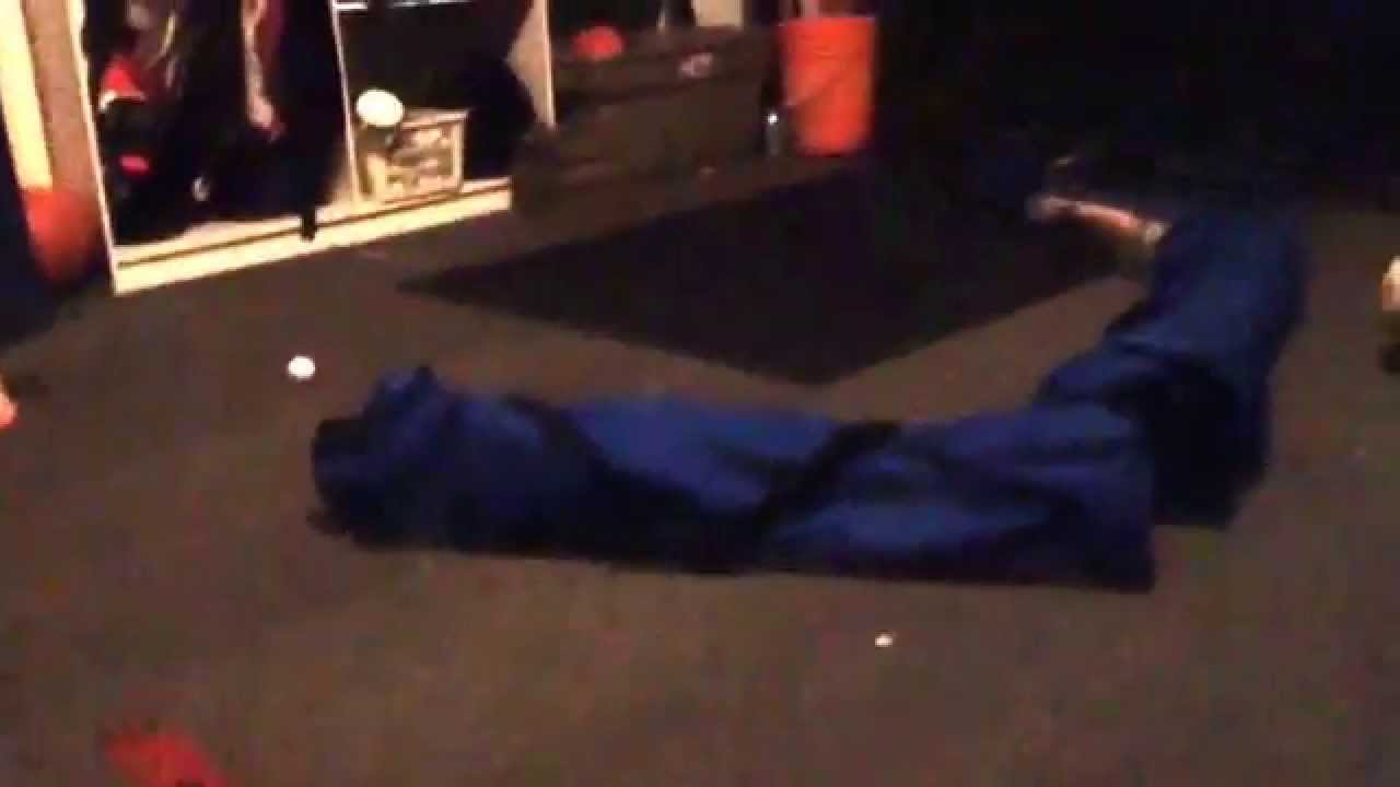 Garage mini putt battle | Pzycho Stuntz
