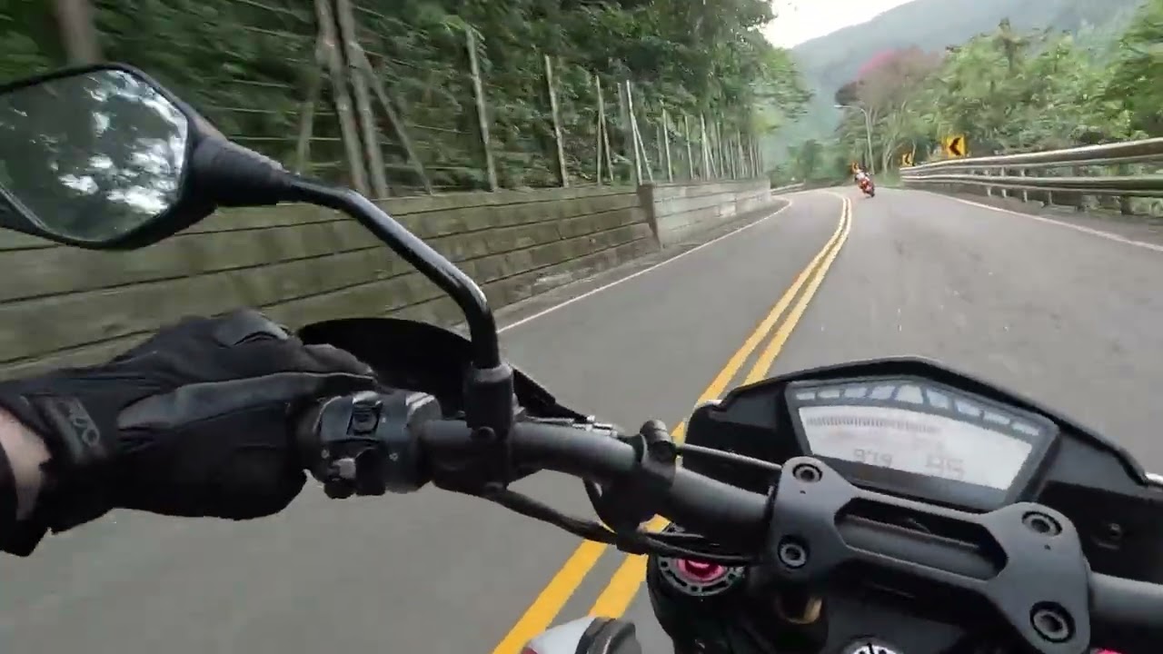 很快的CB1000R！