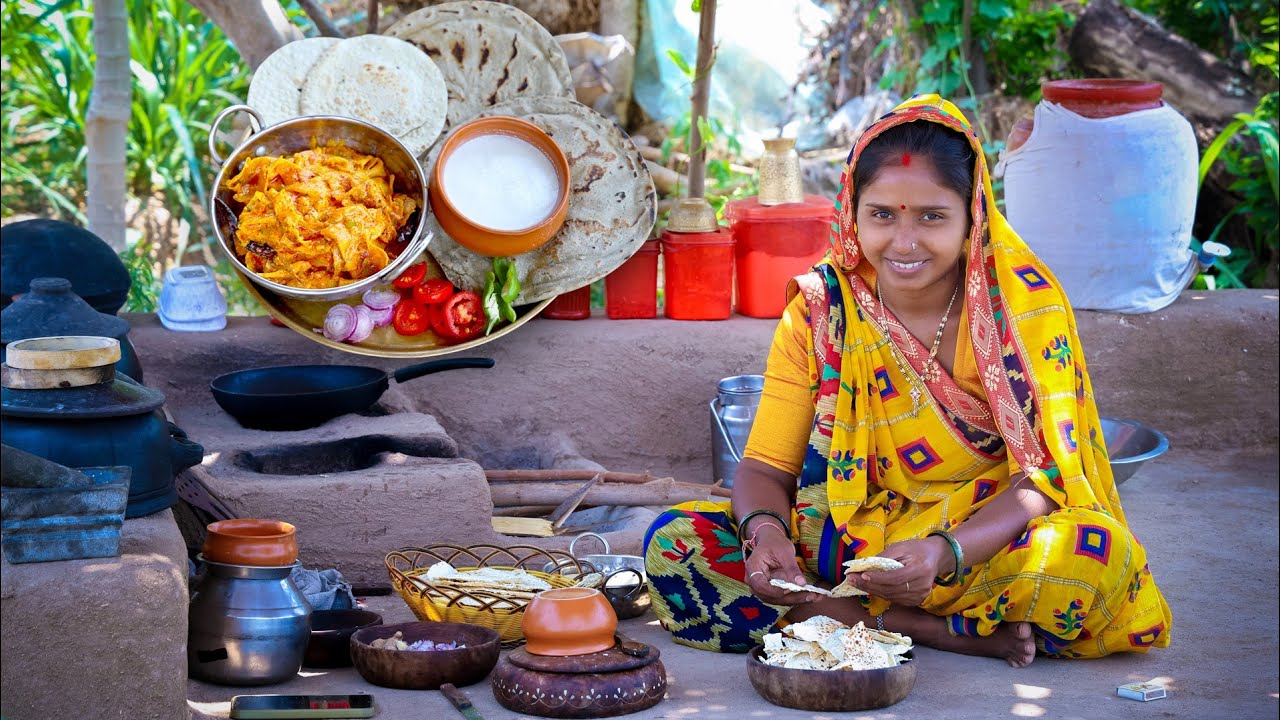 Village Lunch Food || Papad Ki Sabji and Bajre Ki Roti || Village Routine Life of Gujrat, India