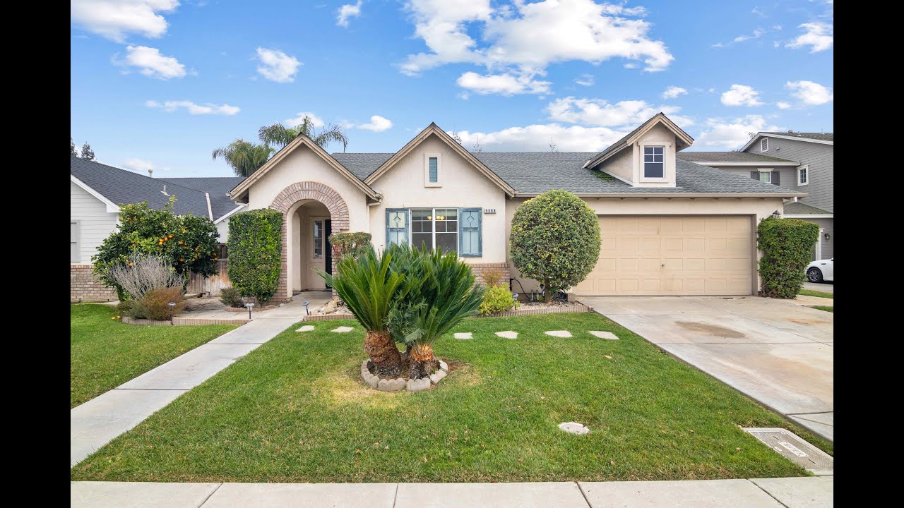 Hollyhock Way. Riverbank CA