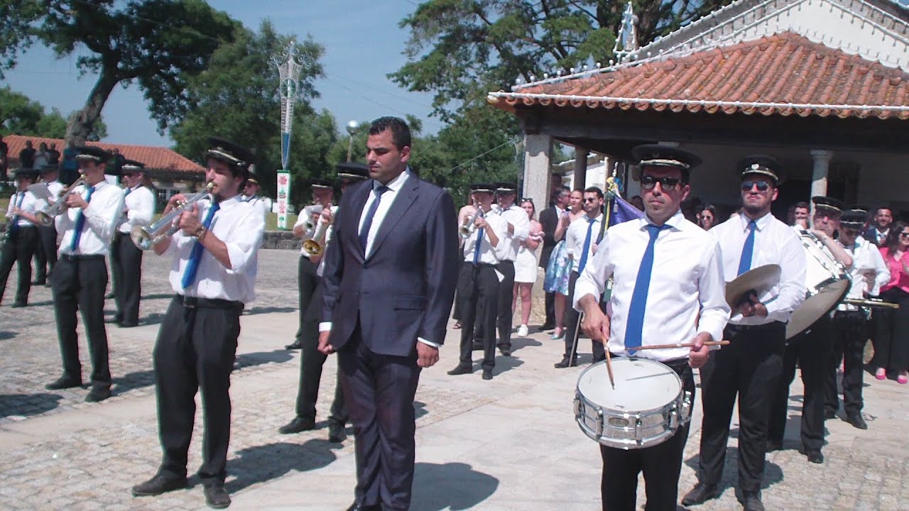 Banda Musical Velha de Barroselas (Maestro: Tiago Rebelo) 
