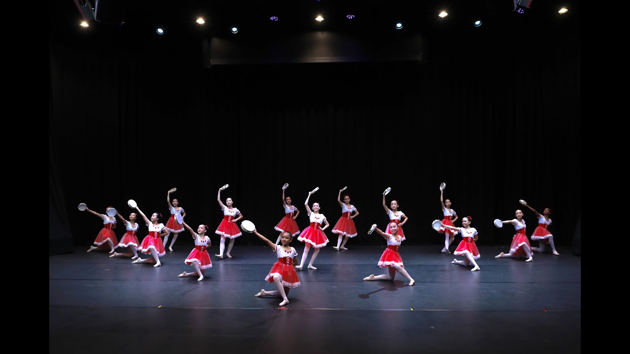 'Tarantella' - presented by CBA 10&U students