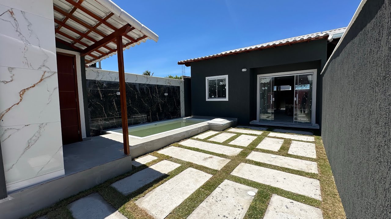 Linda Casa 100m da praia, pé na areia no Pontal de Unamar - Pronta entrega