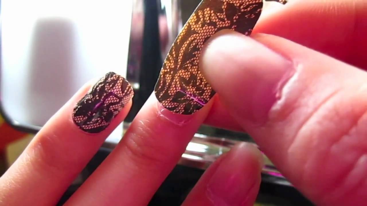 Sally Hansen Salon Effects Nail Strips (How to apply)