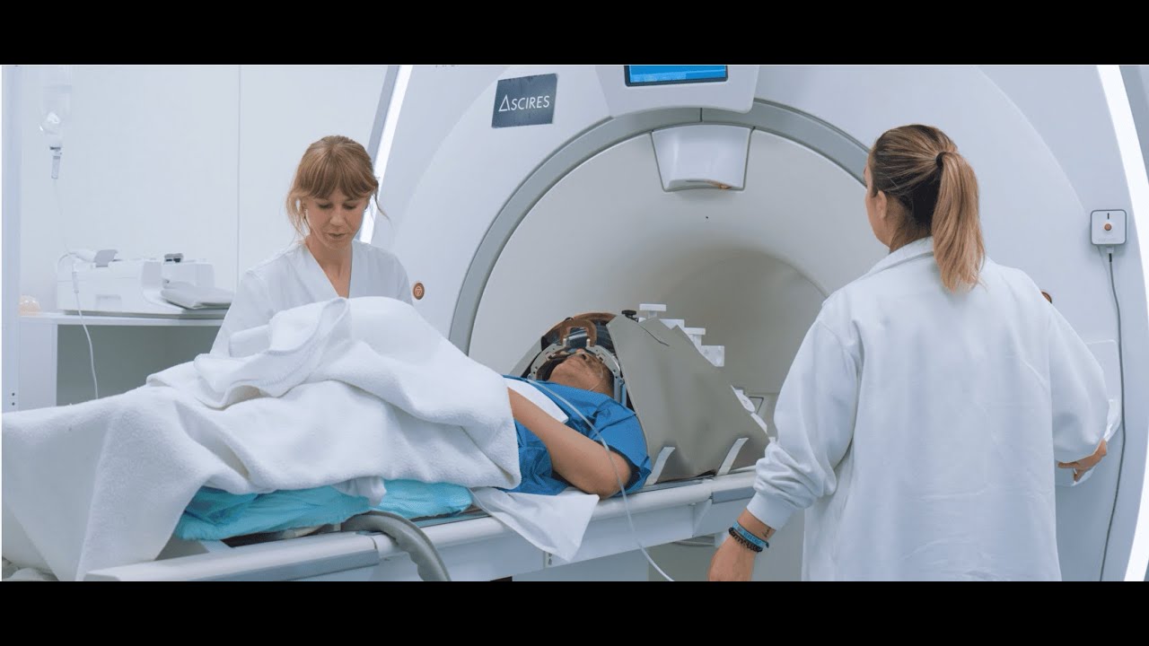 HIFU y párkinson: Ultrasonidos para tratar los síntomas motores. El testimonio de Ronald. Ascires