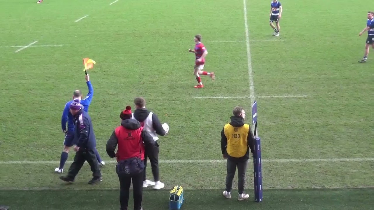 Munchins vs CCC. 2 Wide