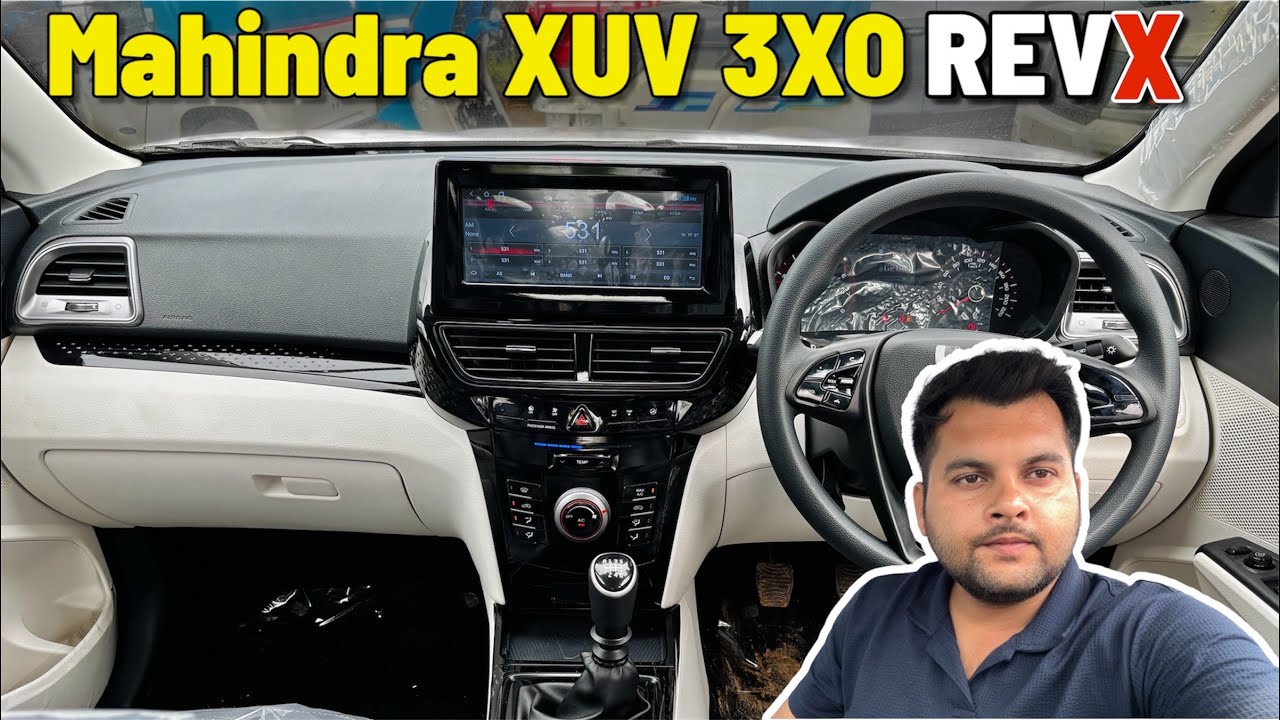 Mahindra XUV 3XO REVX M Infotainment & Dashboard 