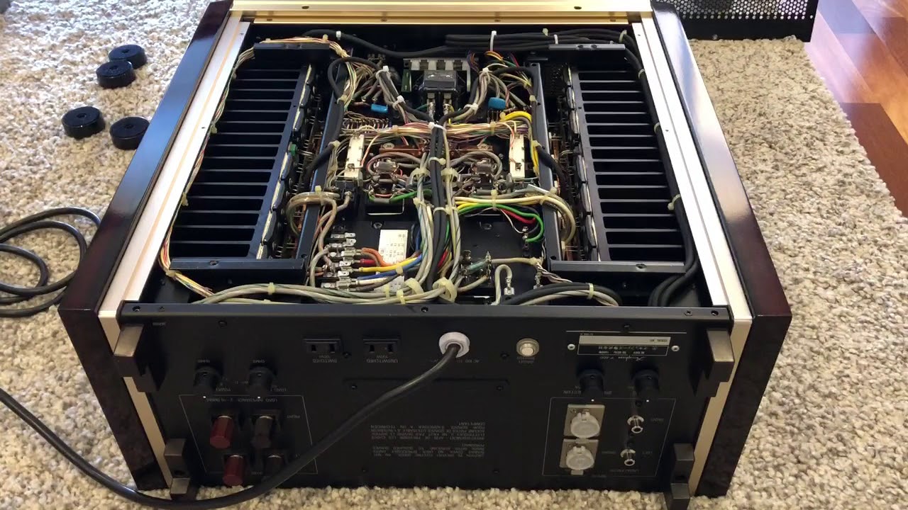 Accuphase P-600 Monster Power Amplifier Peek Inside & Voltage Conversion