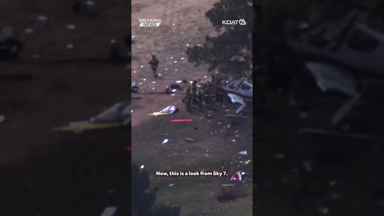 Plane crashes at Los Altos Golf Course in Albuquerque #breakingnews #news #planecrash